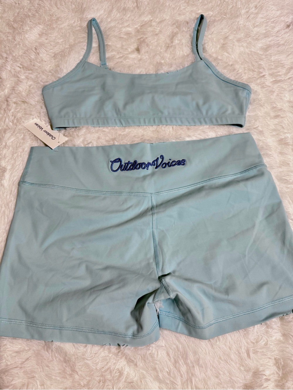 NEW Outdoor Voices XL Light Blue Matching Set Sports Bra & Short workout sky blu